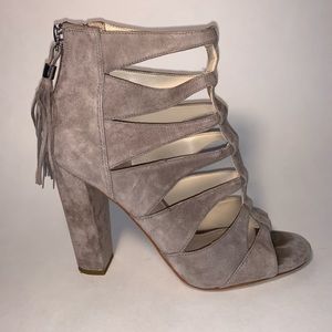 Nude 3” Suede heel - Marc Fisher